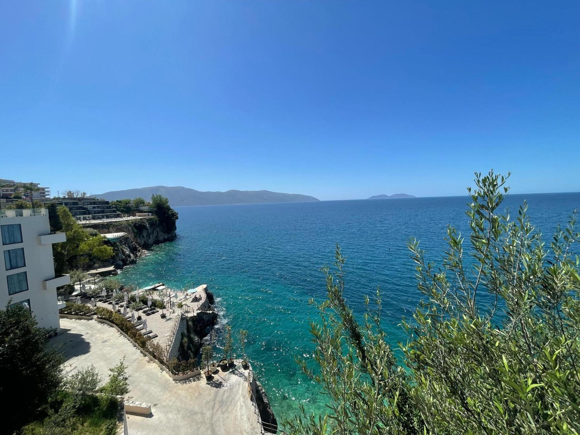 Spectacular Seaview Apartment Vlorë Exterior foto